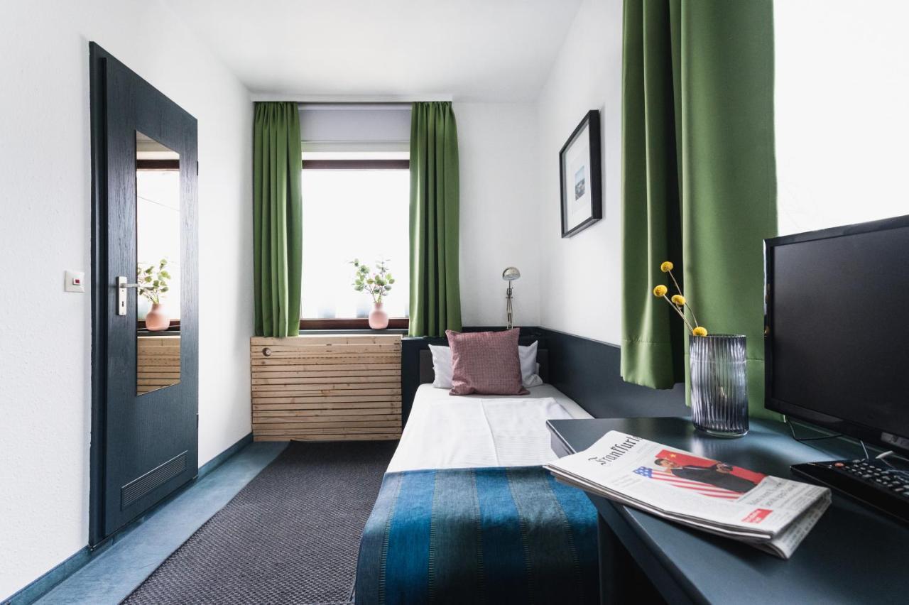 Kontaktloser Check-in Fellbach